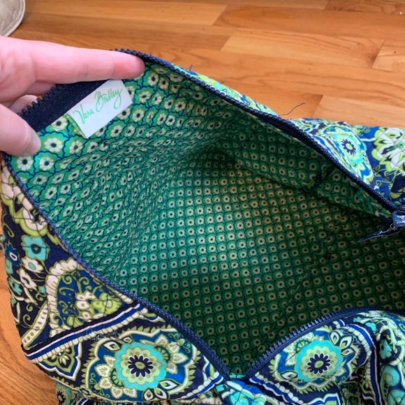 Very Bradley Large Tote Bag - Picture 2 of 3